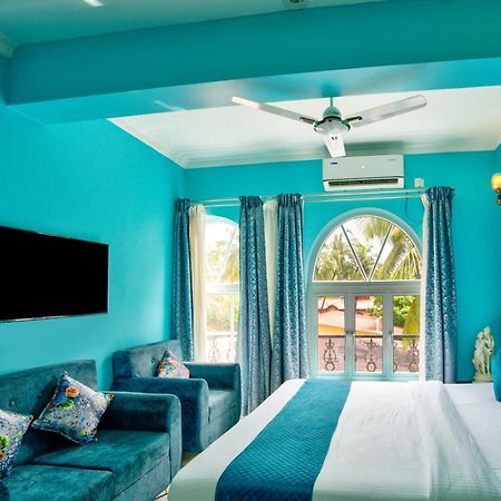 Candolim Beach White Residency Baga Ngoại thất bức ảnh