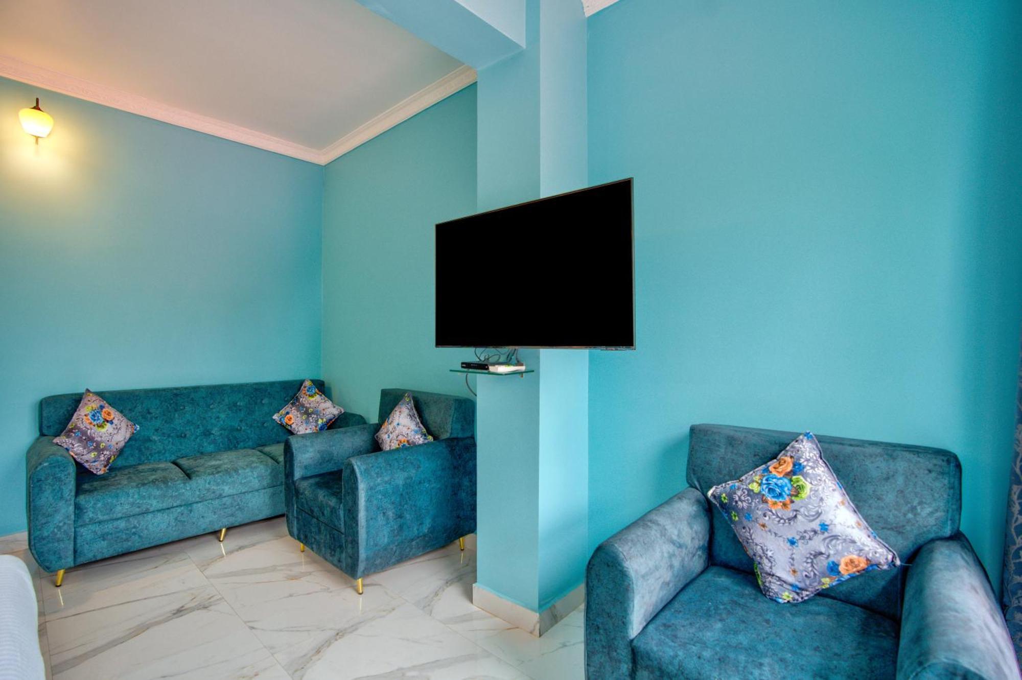 Candolim Beach White Residency Baga Ngoại thất bức ảnh